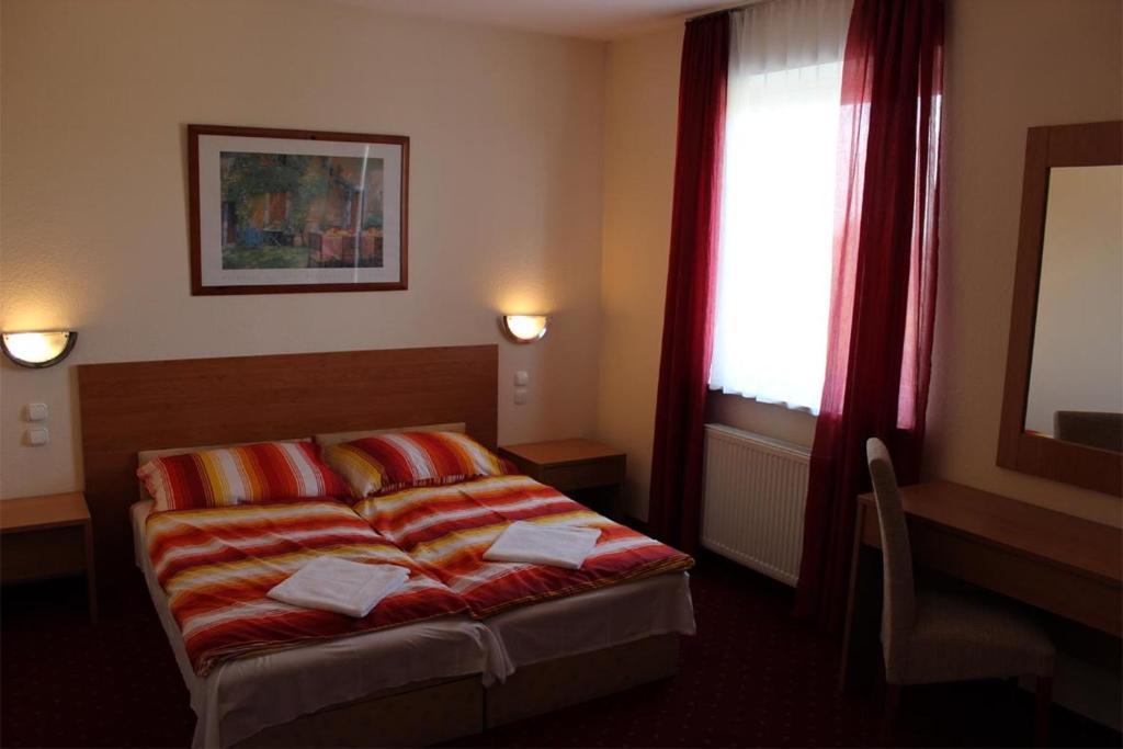 Hotel Menthol Budapest Room photo